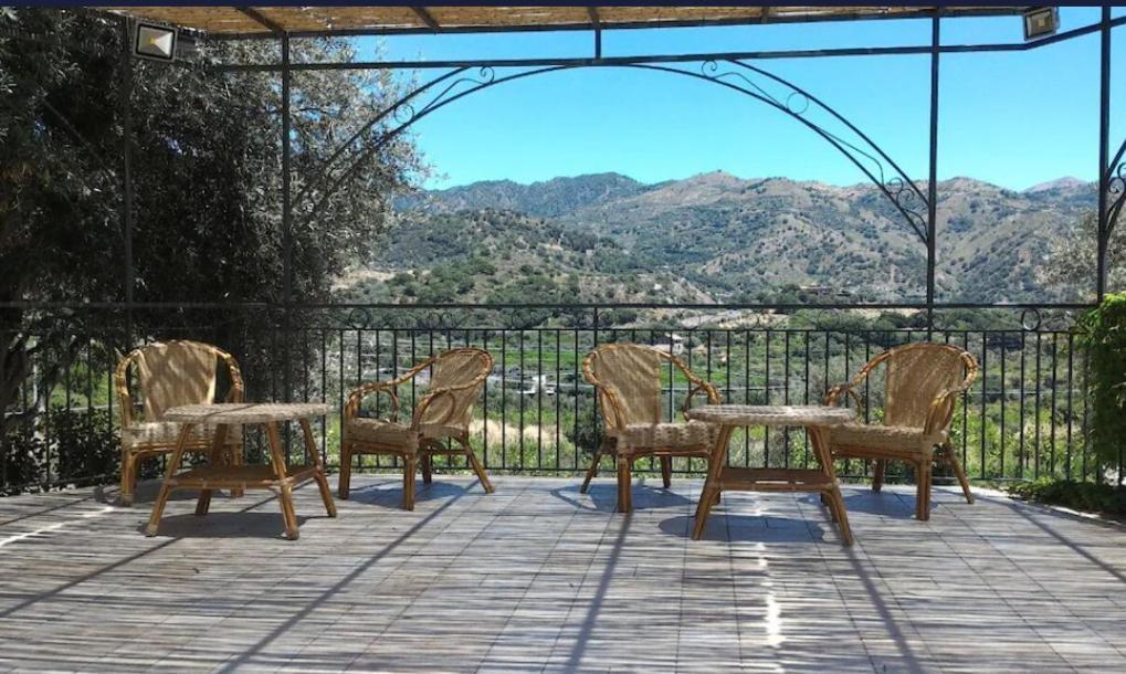 Taormina Villa Ibiscus Alcantara 가기 외부 사진